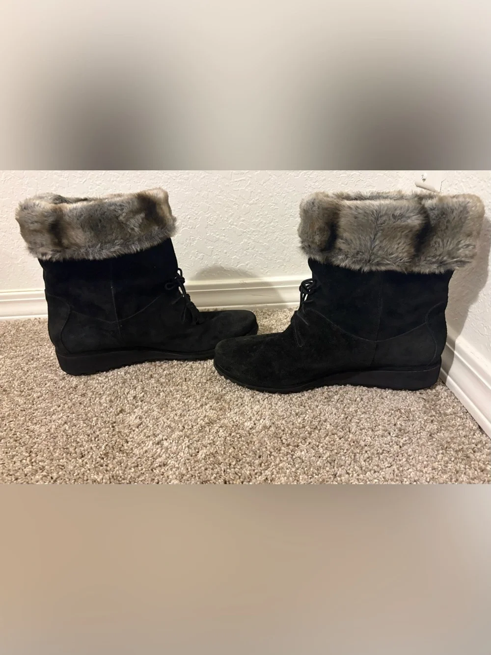 Stuart Weitzman shaft inch